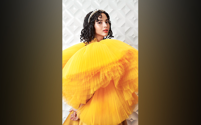 Putri Marino, Cantik Tanpa Make Up Berlebihan