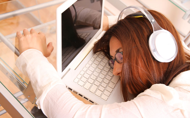 5 Trik Hilangkan Kantuk Di Pagi Hari