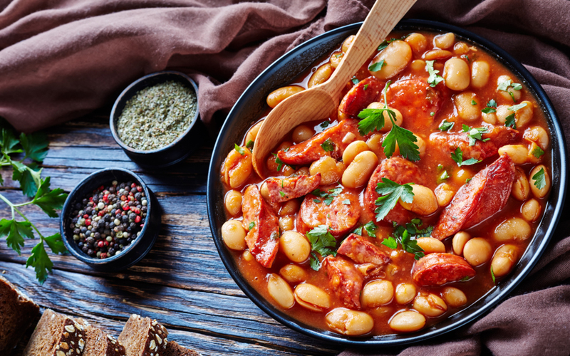 Masak Simple! Sausage Stew With Tomato Sauce