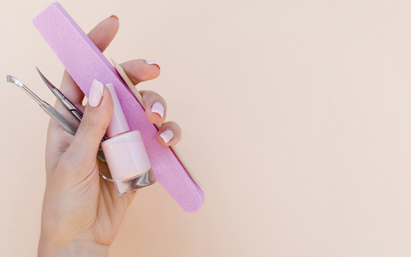 Tip Mandiri Merawat Kuku Di Rumah Selama Social Distancing Customer loyalty is a measure of a customer's likeliness to do repeat business with a company or brand. tip mandiri merawat kuku di rumah