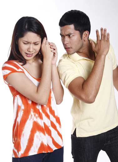 Pasangan Suka Berkata Kasar Ini Cara Mempertahankan Harga Diri Anda