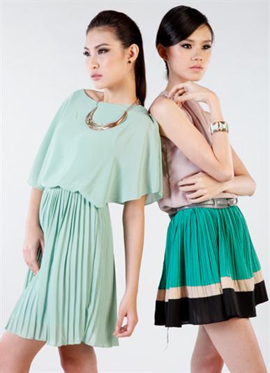 pleats pleats